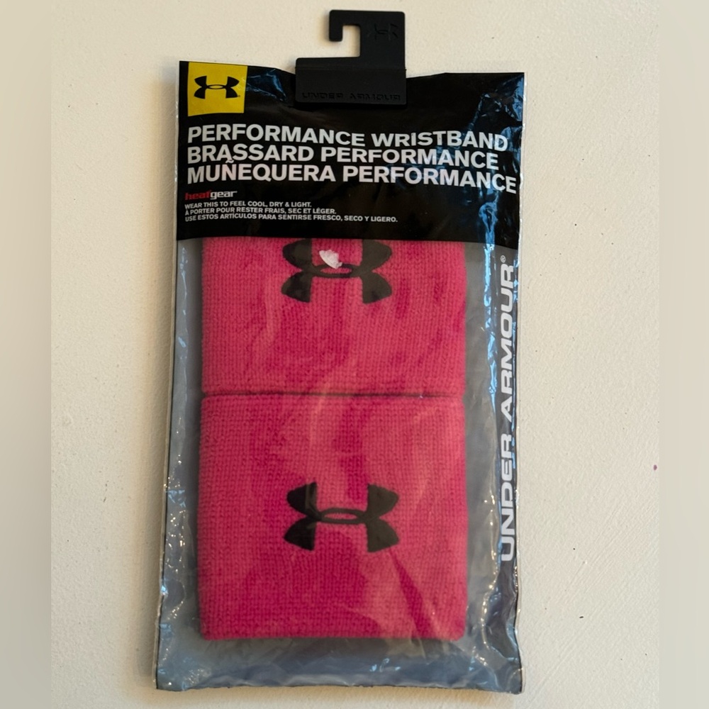 Under Armour UA 3" Performance Pink  Wristbands Pair